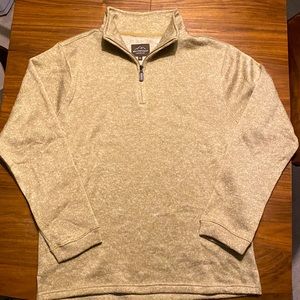 Men’s XL Mountain Ridge 1/4 zip pull over. Machine washable. In good condition.
